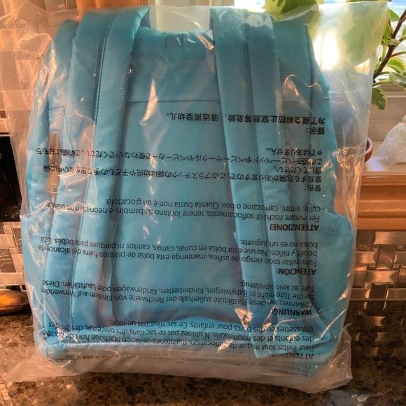 LUG HATCHBACK - SKY BLUE - NWT - Picture 2 of 10